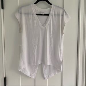 Athleta White V-Neck Women's Top